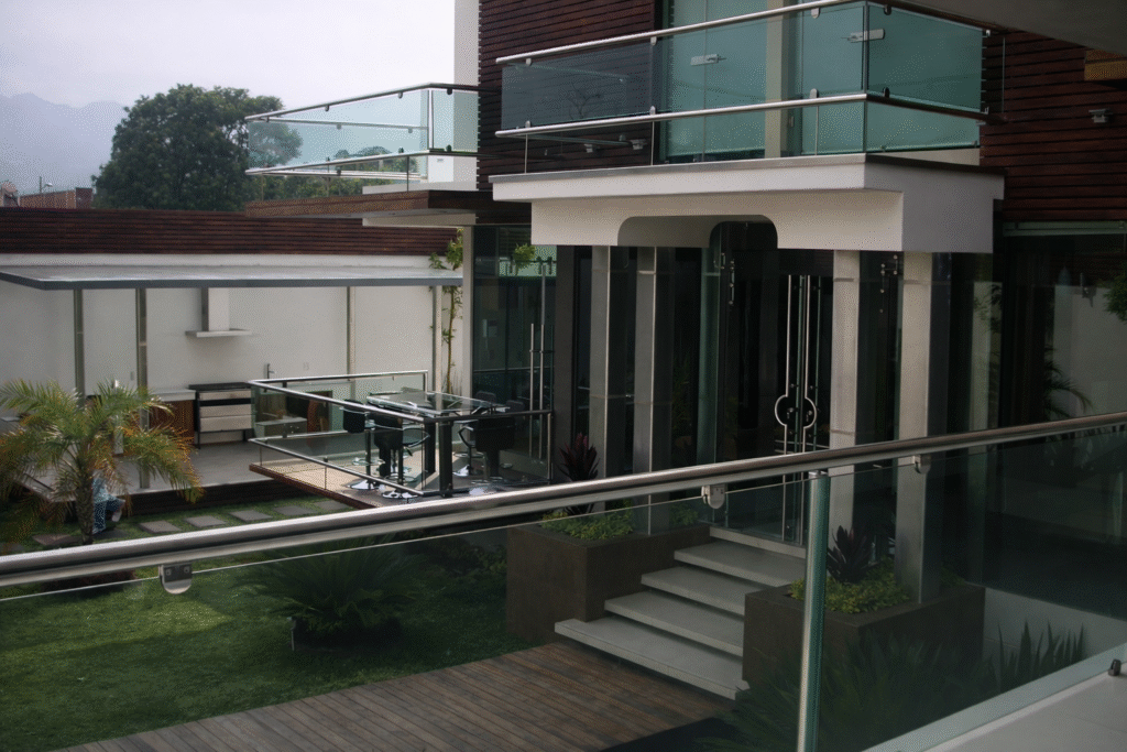 chatgpt image 10 feb 2026, 09 31 06 p.m.